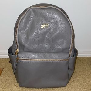 Freshly Picked Classic City Pack, Stone